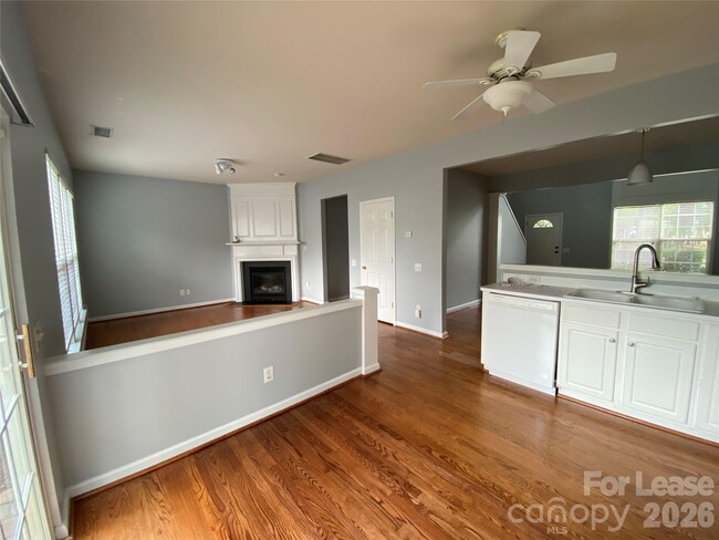 Building Photo - 8807 Ormeau Dr