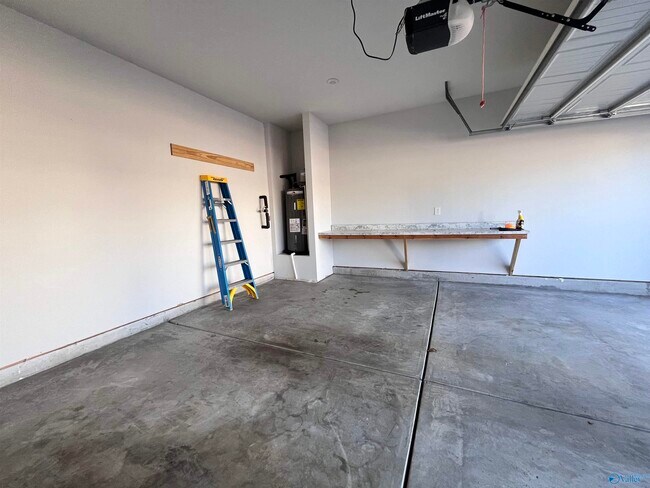 Building Photo - 13041 Lantern Pointe Wy