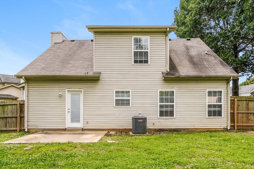 Building Photo - 608 Birchbrook Ct