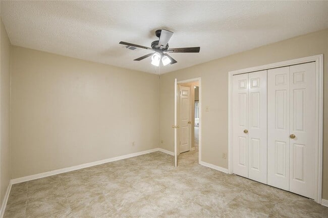 Building Photo - 1411 Brickarbor Dr