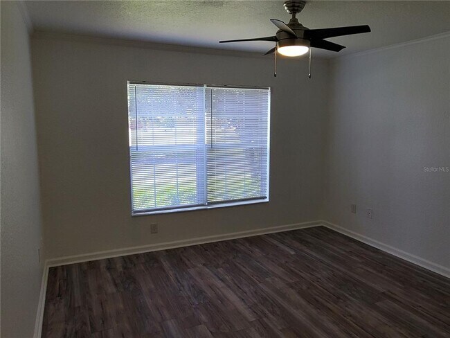 Building Photo - 5521 SW 43rd St