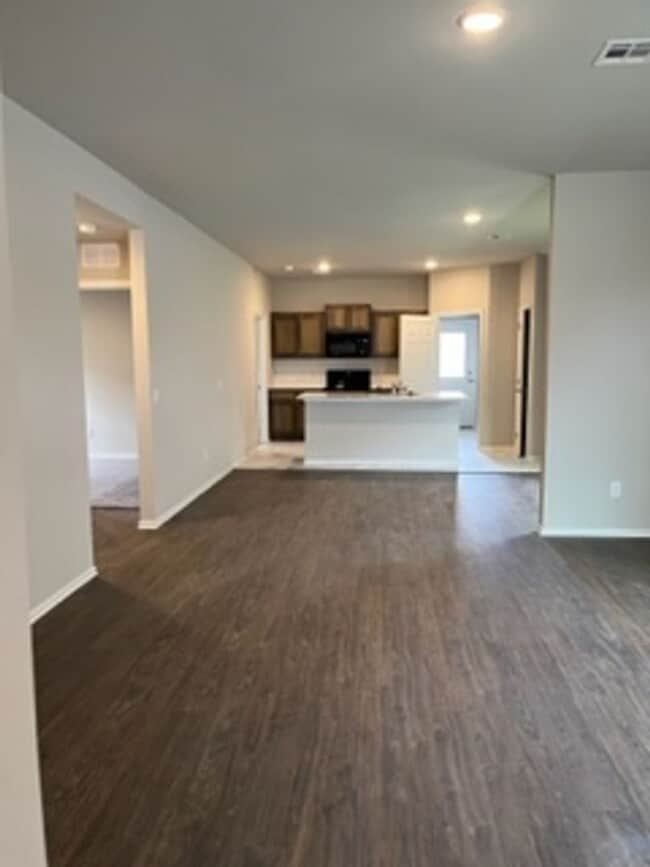 Building Photo - 2924 NW 195th St