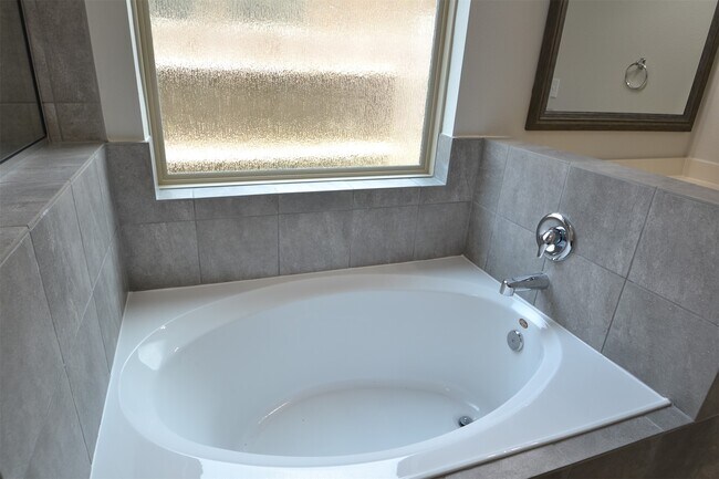 Building Photo - 15122 Glazed Branch Dr