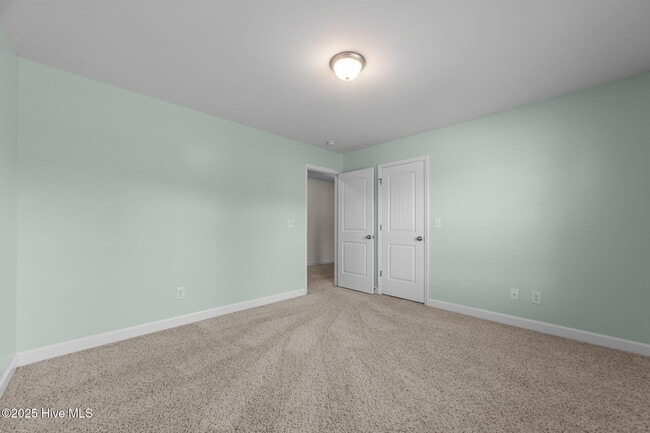 Building Photo - 1105 Katie Ln