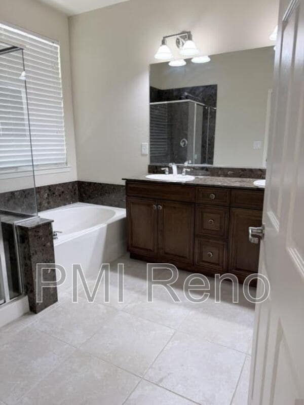 Building Photo - 10742 Amber Falls Dr