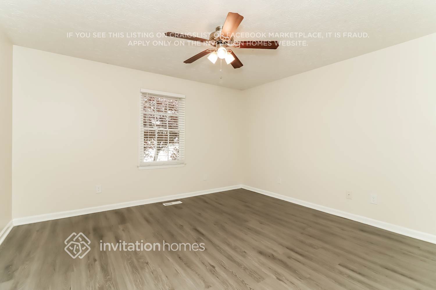 Building Photo - 322 Dillon Dr