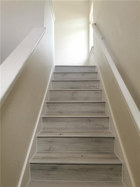 Building Photo - 3207 Barksdale Dr