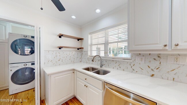 Building Photo - 1455 Riverbirch Ln