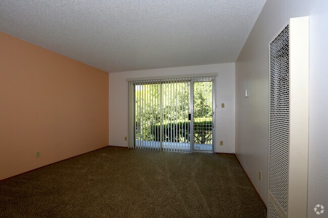 One bedroom Living room - Leisure Terrace Apartments