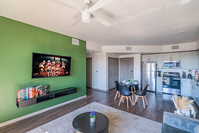 Building Photo - 9600 W Georgia Ave