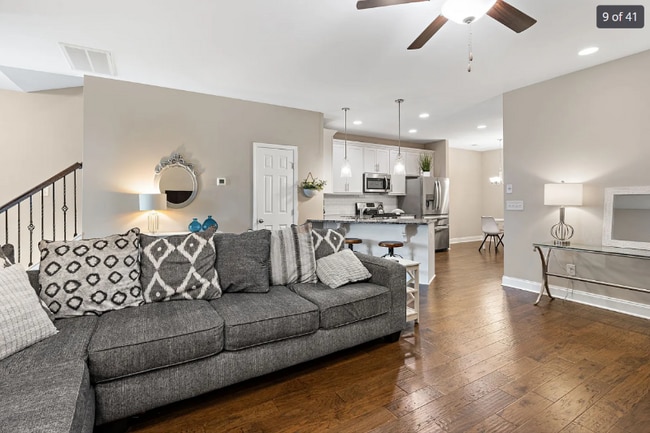 Building Photo - 141 Saddle Wood Ln