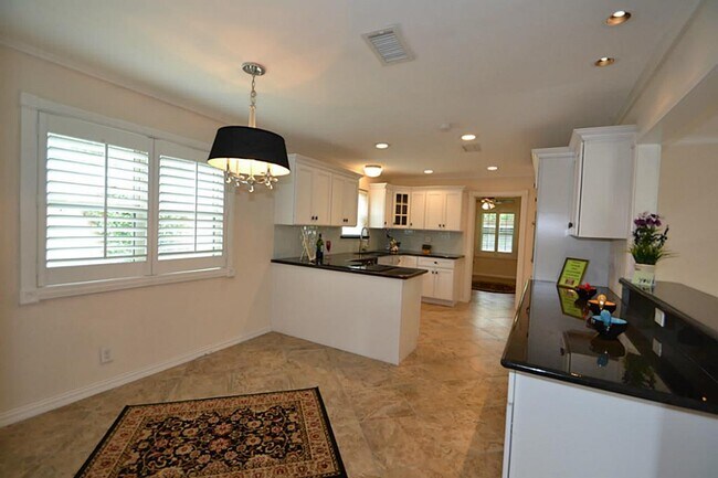 Building Photo - 4911 Wigton Dr