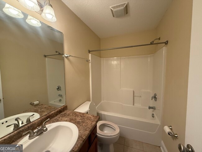 Building Photo - 161 Barfield Way