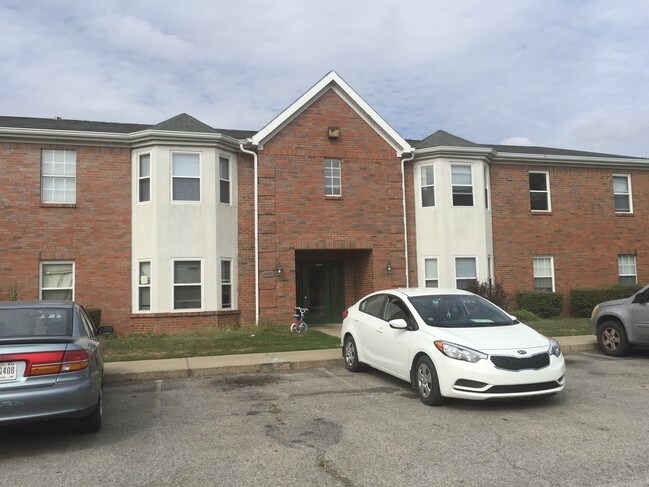 Primary Photo - Ulen North Apartments