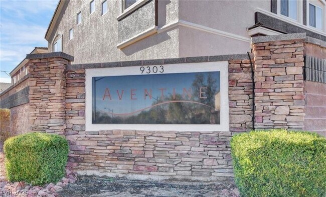 Building Photo - 9303 Gilcrease Ave