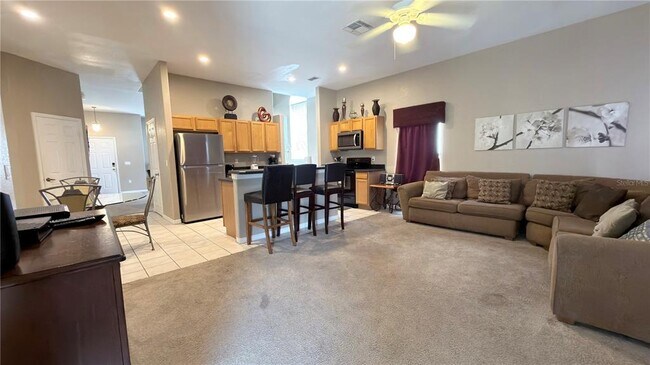 Building Photo - 334 Cadiz Loop
