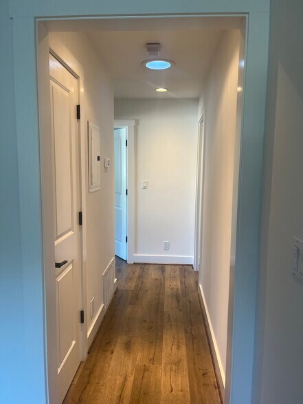 linen closet - 3777 Sundale Rd