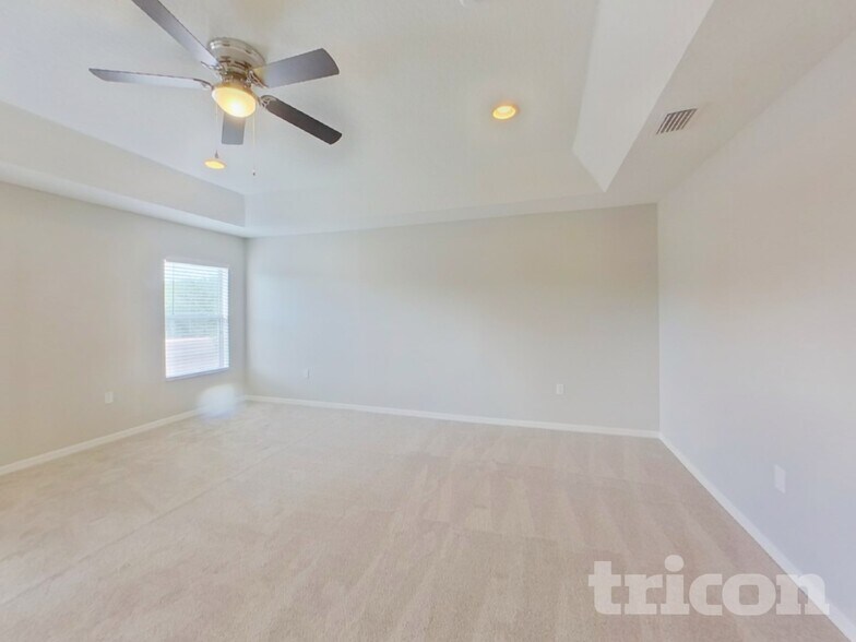 Building Photo - 19706 Timberbluff Dr