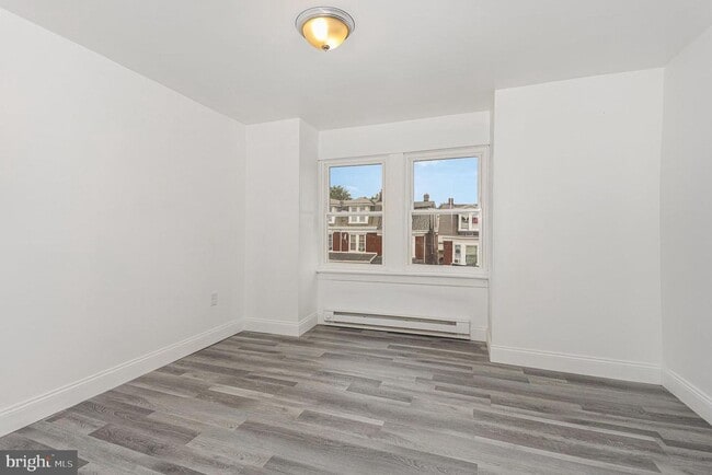 Building Photo - 1621 Berryhill St