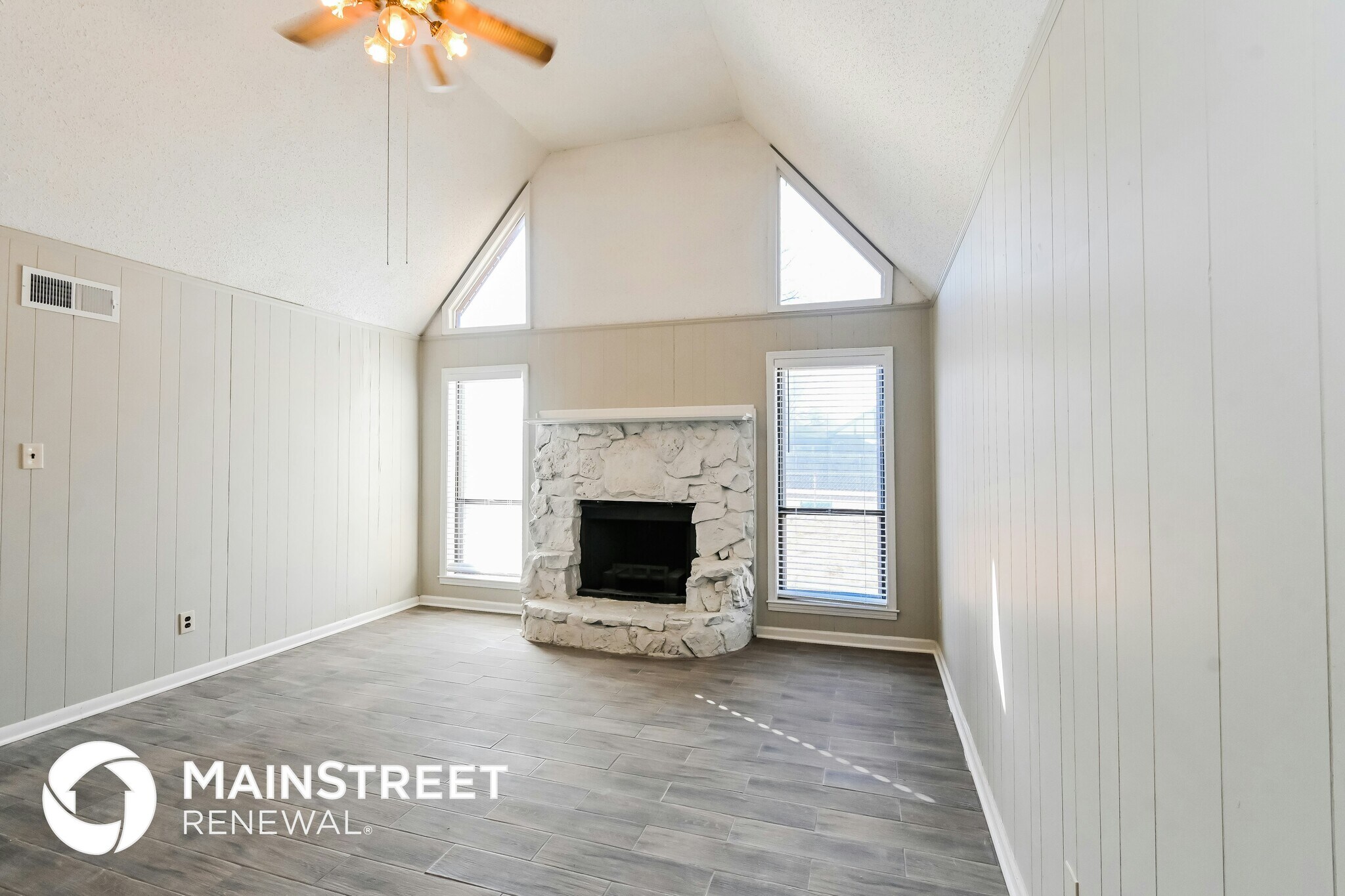 Building Photo - 4378 Castle Heights Dr