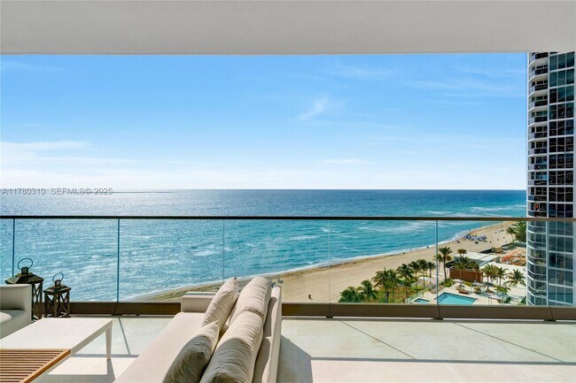 Building Photo - 18975 Collins Ave