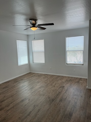 Building Photo - 40450 W Molly Ln