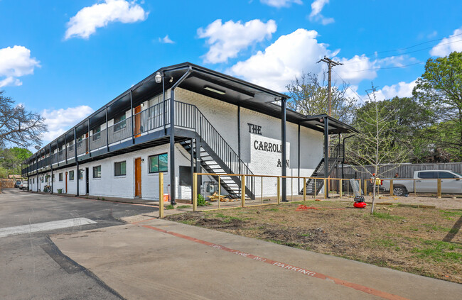 Building Photo - The Carroll Ann Apartments