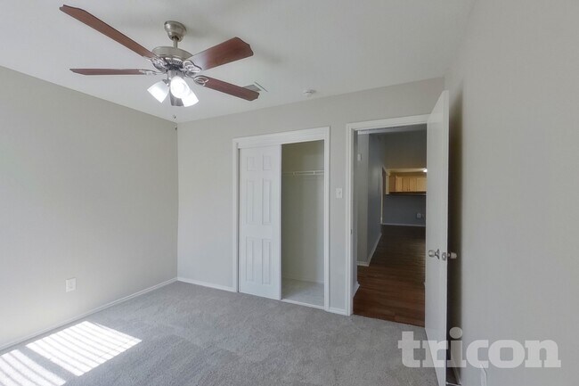 Building Photo - 3521 Kirby Creek Dr