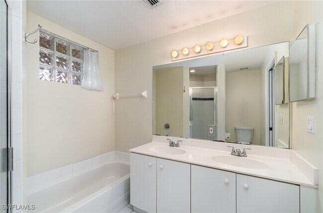 Building Photo - 2408 Millcreek Ln