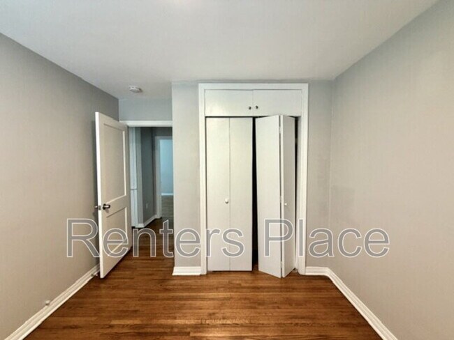 Building Photo - 4689 S Troost Ave