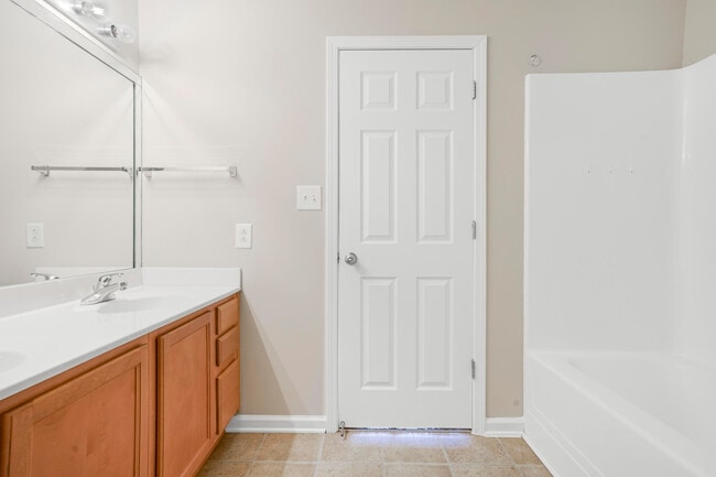 Building Photo - 3020 Maddie Ln