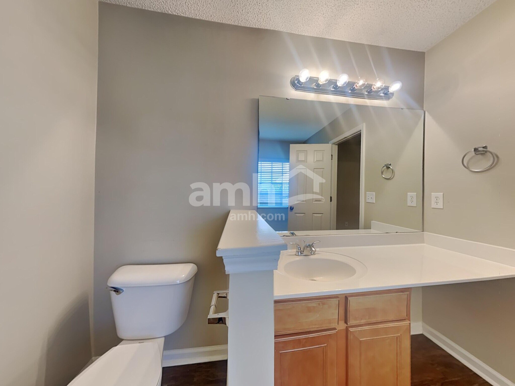 Building Photo - 5146 Torrey Ln