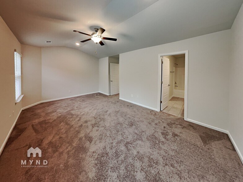 Building Photo - 34 Brown Thrasher Ct
