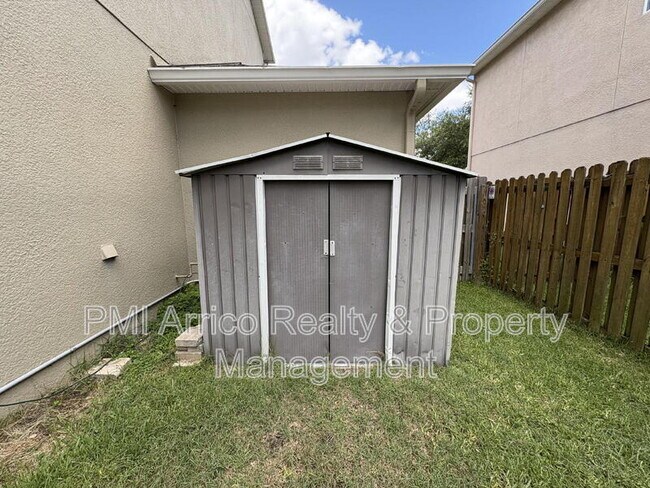 Building Photo - 5822 Tulip Flower Dr