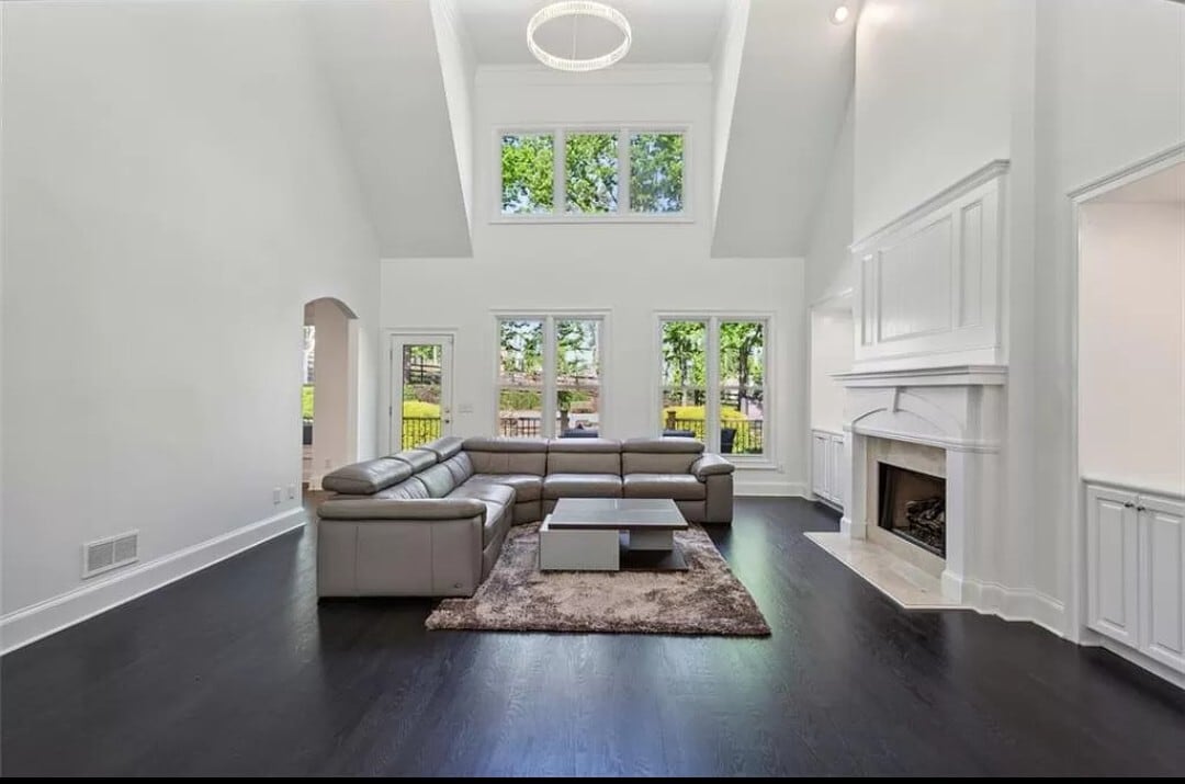 living room main floor - 1809 Wynthrop Manor Dr SW
