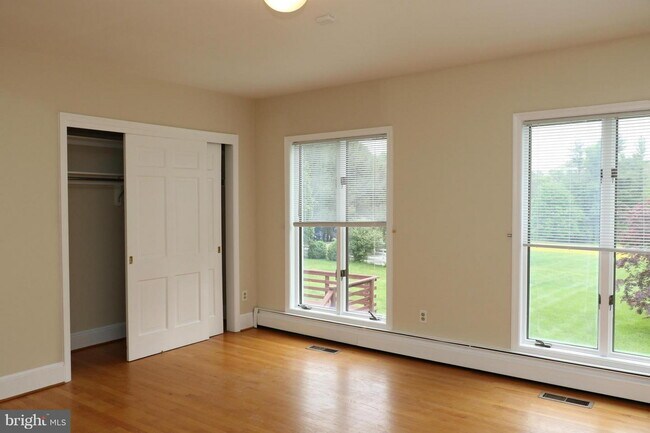 Building Photo - Secluded Country Retreat with Picturesque ...