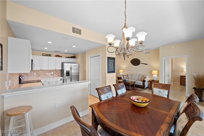 Building Photo - 6815 Ascot Dr