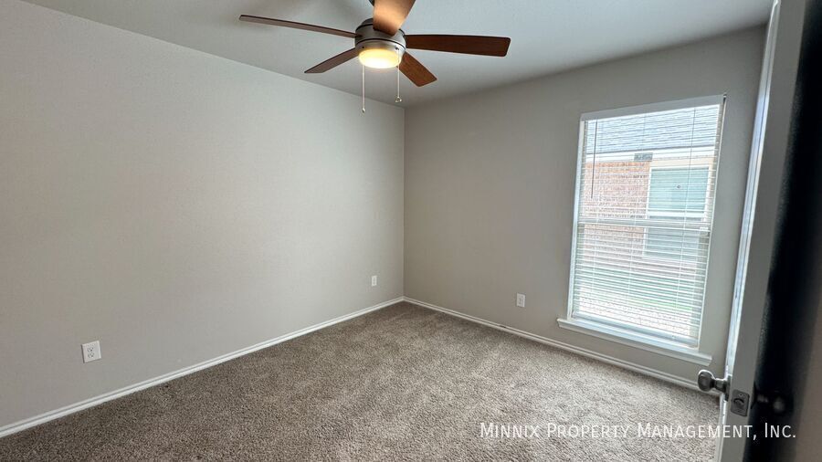 Building Photo - 7503 101st St