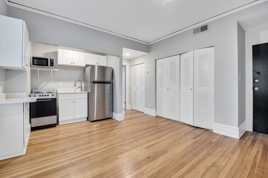 Interior Photo - Fort Wood Apartments