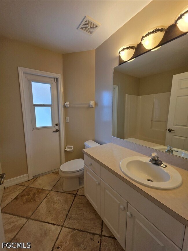 Building Photo - 820 Rue Labeau Cir