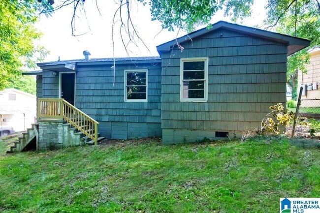 Building Photo - 816 Alden Ave