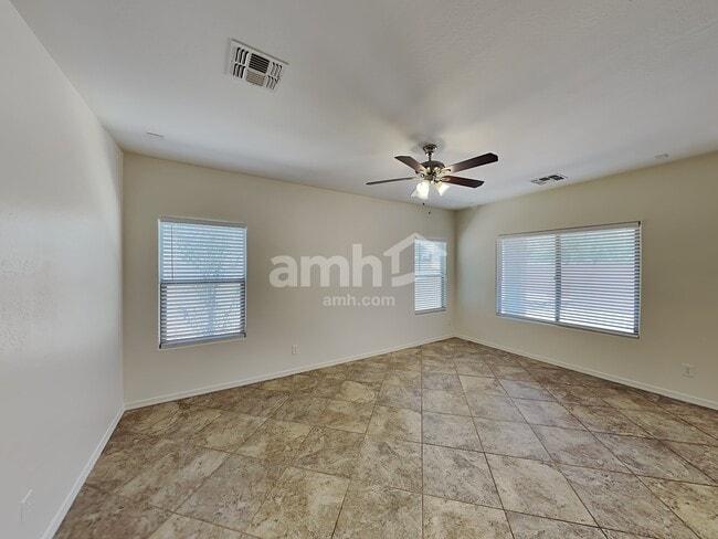 Building Photo - 4717 S Antonio