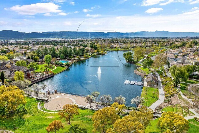 Building Photo - Spacious Temecula Condo in Harveston | 3 Beds, 3 Baths, Attached Garage