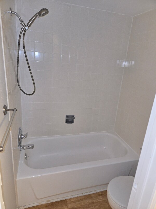 Building Photo - 5300 E Cherry Creek S Dr