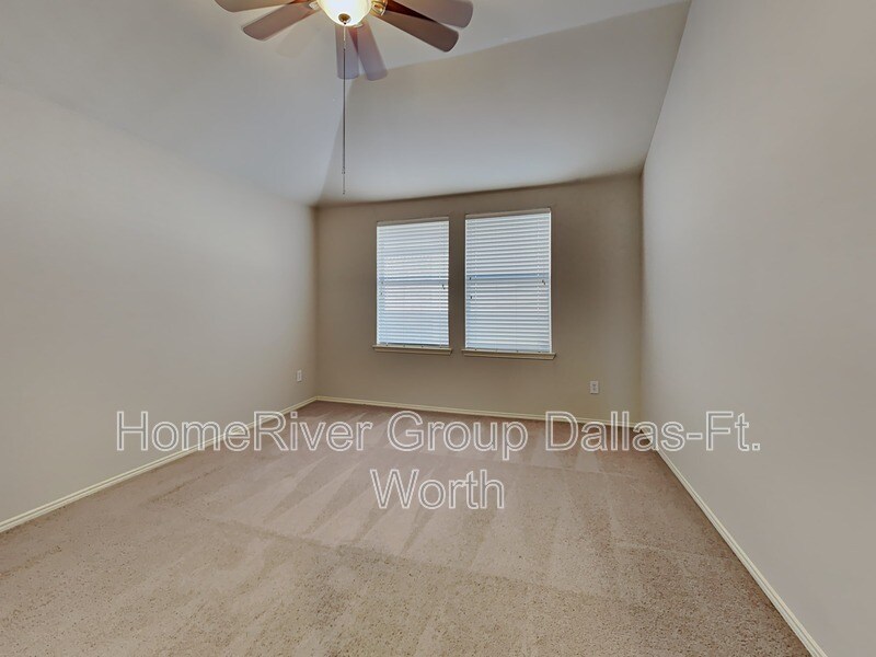 Building Photo - 5900 Calloway Dr