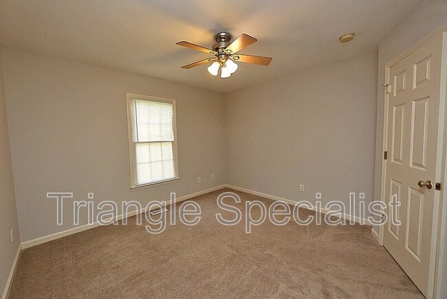 Building Photo - 6004 Sweden Dr