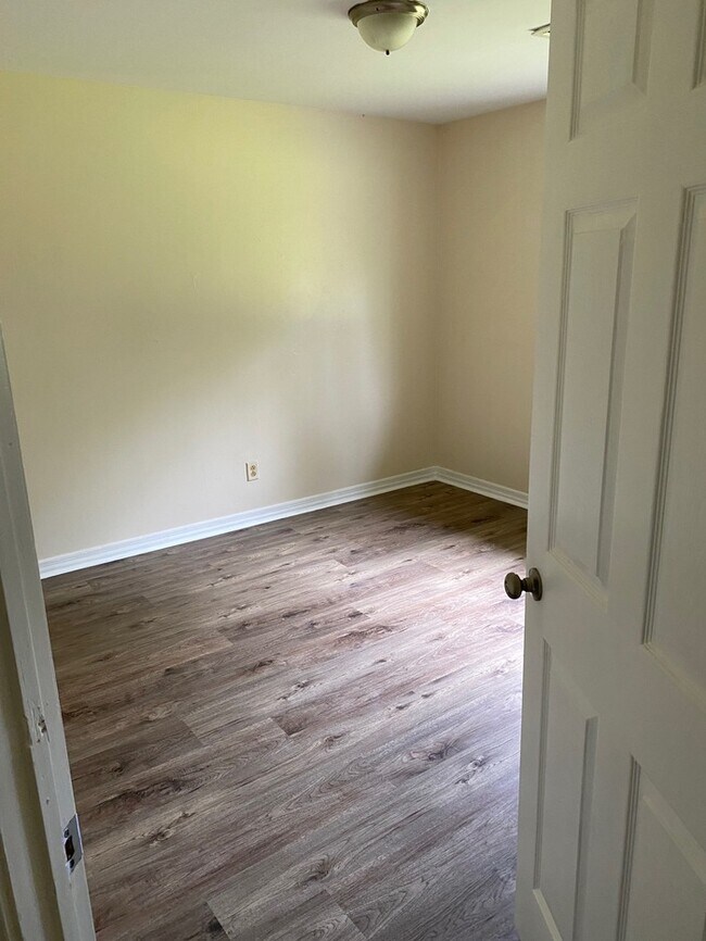 Building Photo - 3/2 Duplex in Bay St. Louis, MS