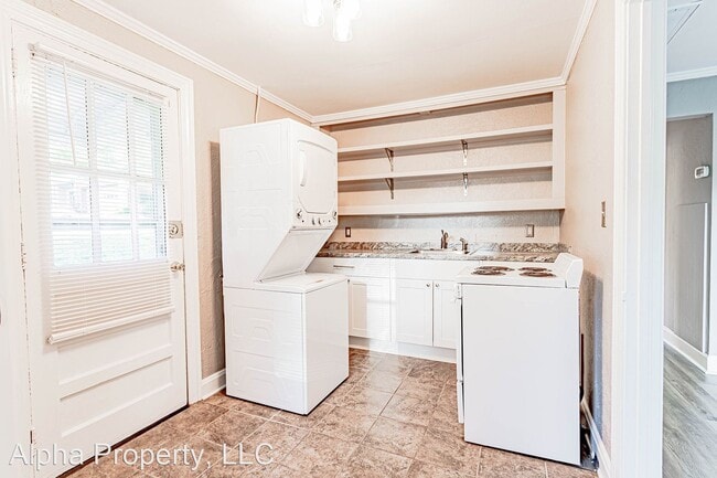 Building Photo - 2 br, 1 bath House - 610 B Bennett St