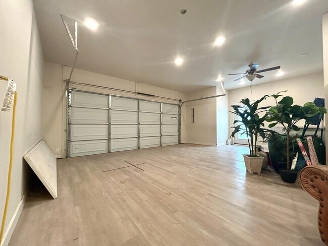 Building Photo - 1218 Tierra Verde Loop