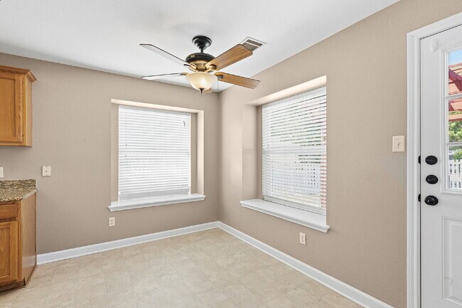 Building Photo - $500 Off One Month's Rent! Beautiful 4 Bedroom Corner Lot Home in Plum Creek